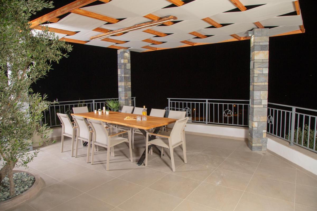 Villa Achlia מראה חיצוני תמונה