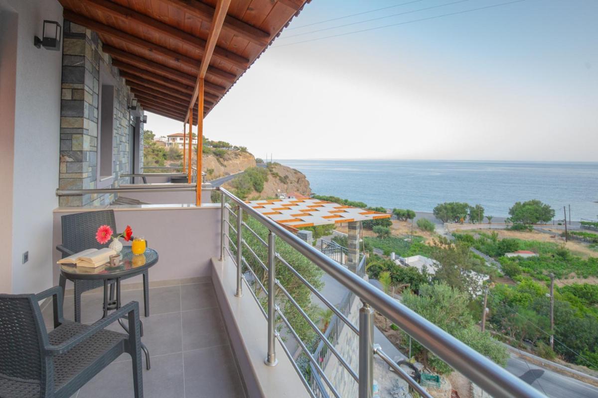Villa Achlia מראה חיצוני תמונה